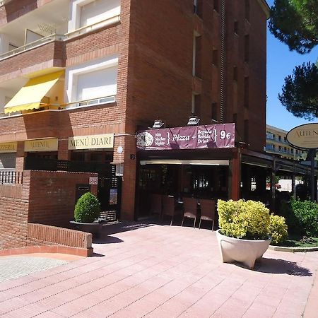 Apartamentos Antillas Fenals Lloret de Mar Luaran gambar