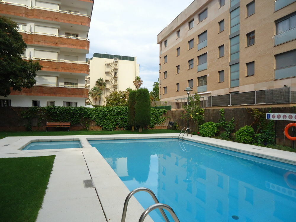 Apartamentos Antillas Fenals Lloret de Mar Luaran gambar